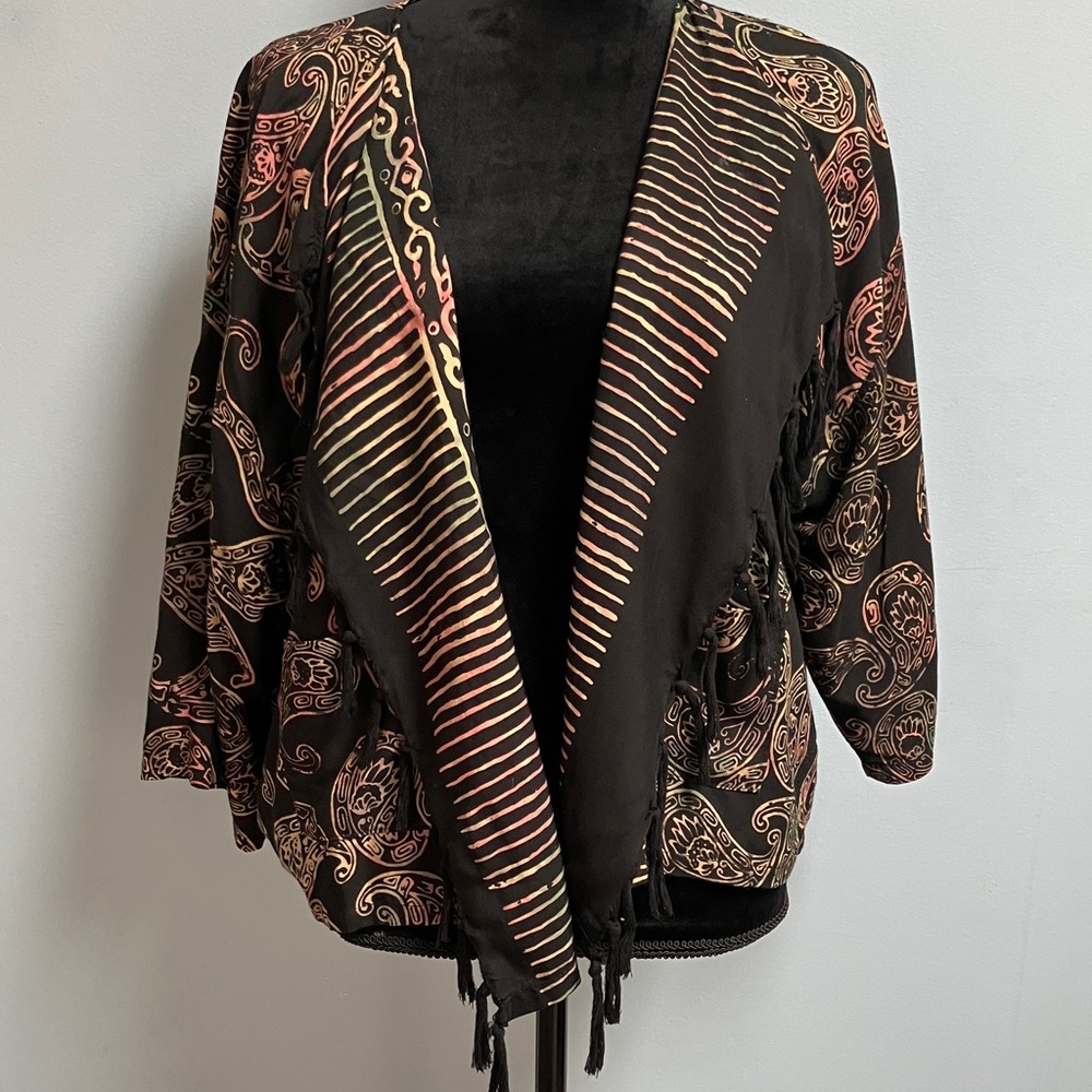 Black Paisley Open-Front Fringe Cardigan with Peach Accents Pockets Cocoon